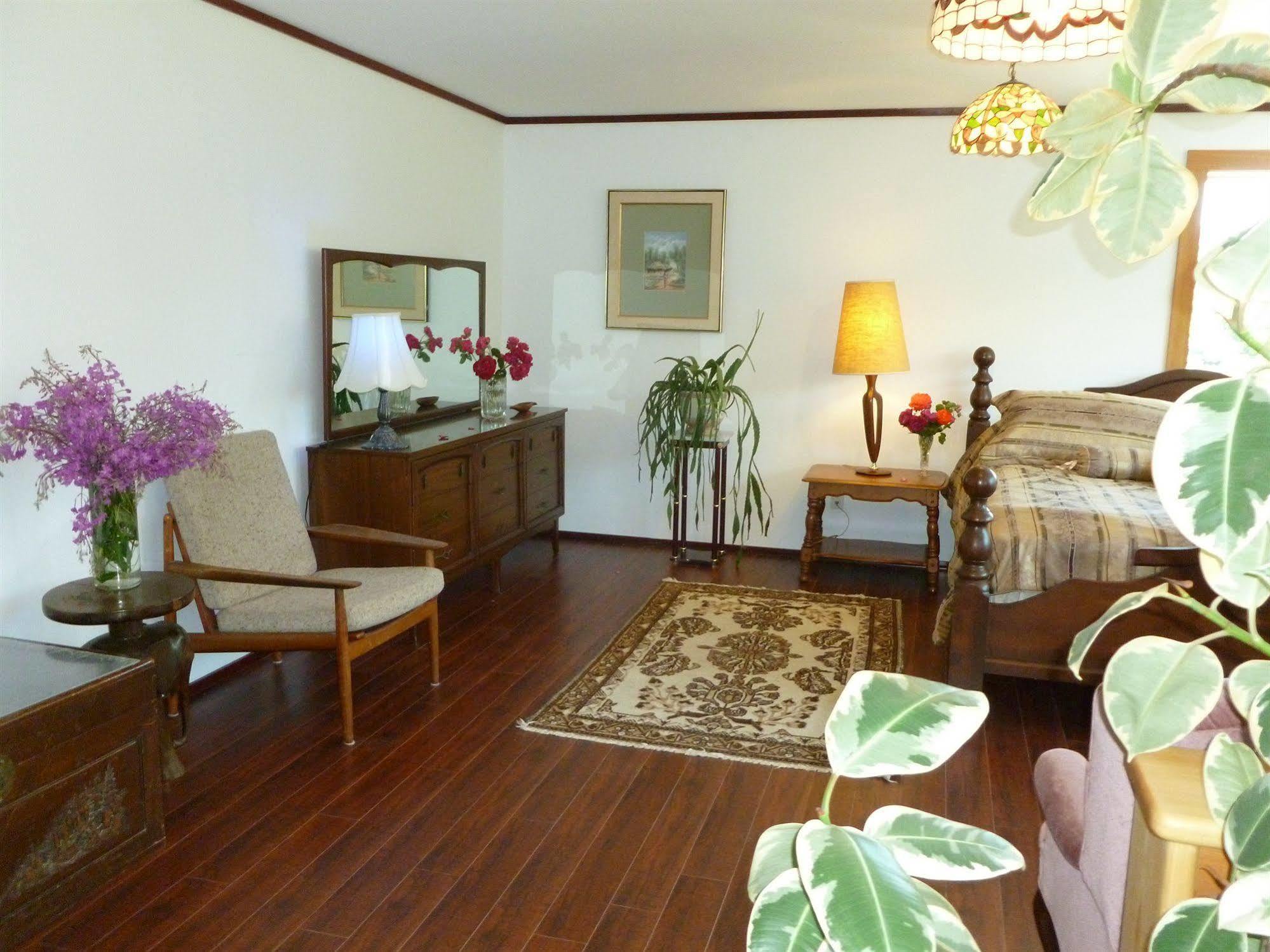 Harrison Hammond House Farmstay Harrison Mills Extérieur photo